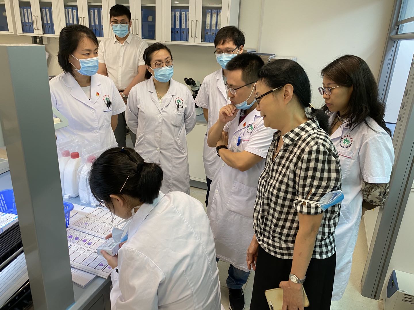 供卵赠卵试管代生穿刺取精疼吗？