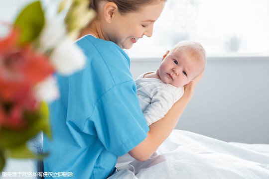 成都市一医院包生男孩医院包三代试管私立机构价格大概多少钱（试管三代男孩多少钱10万够吗？）